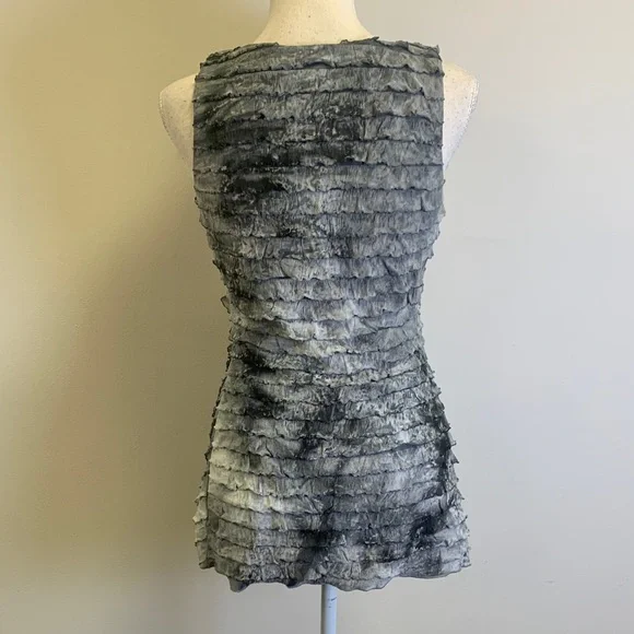 Maurices Textured Gray Tank Top - Picture 3 of 5